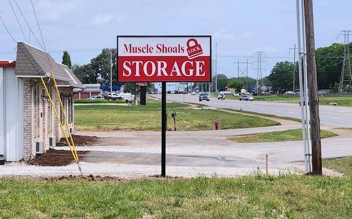 drive up access self storage units muscle shoals al