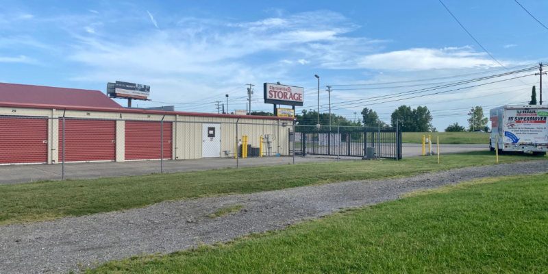 drive up storage units clarksville tn